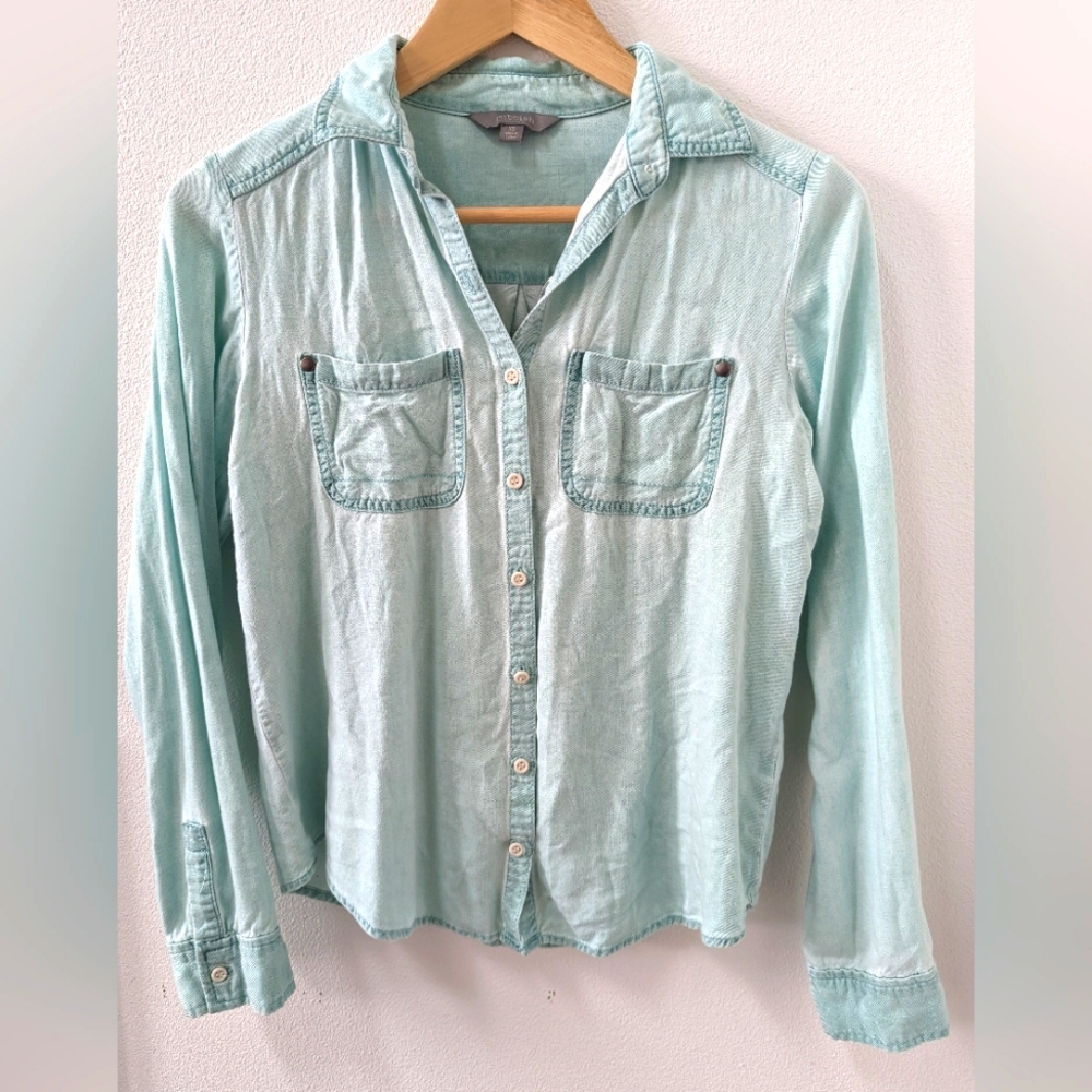 Mint Green button up top Nordstrom XS